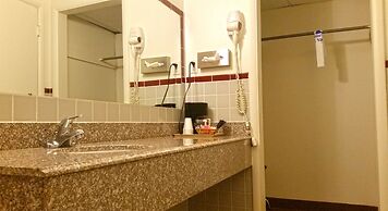 American Inn of Liberal