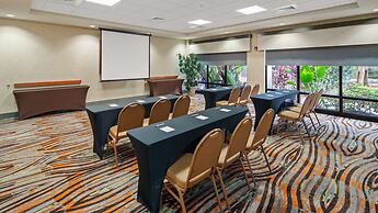 Best Western Plus Kendall Hotel & Suites