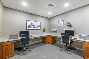 Best Western Plus Kendall Hotel & Suites