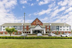 Comfort Inn & Suites Hampton near Coliseum