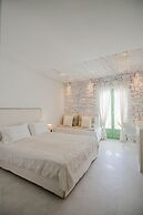 Levantes Ios Boutique Hotel