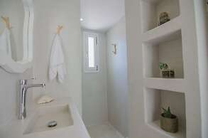 Levantes Ios Boutique Hotel