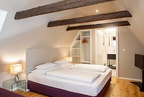 Boutique Hotel Dom - Rooms & Suites
