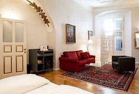 Boutique Hotel Dom - Rooms & Suites