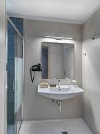 Phidias Piraeus Hotel