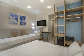 Phidias Piraeus Hotel