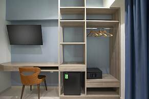 Phidias Piraeus Hotel