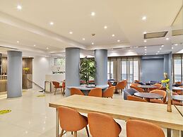 Phidias Piraeus Hotel