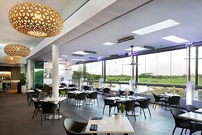 Pullman Magenta Shores Resort