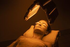 Pullman Magenta Shores Resort