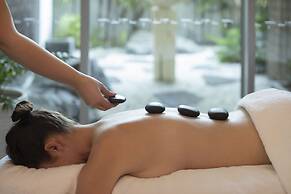 Pullman Magenta Shores Resort