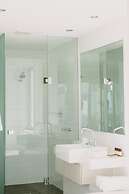 Pullman Magenta Shores Resort