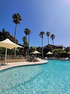 Pullman Magenta Shores Resort