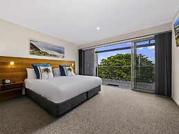 Pullman Magenta Shores Resort