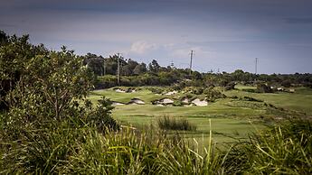 Pullman Magenta Shores Resort