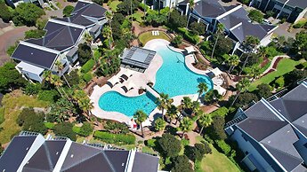 Pullman Magenta Shores Resort