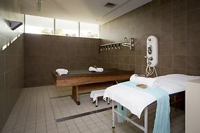 Pullman Magenta Shores Resort