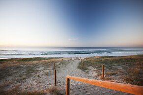 Pullman Magenta Shores Resort