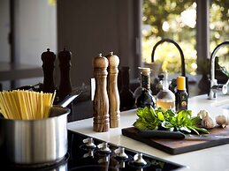 Pullman Magenta Shores Resort