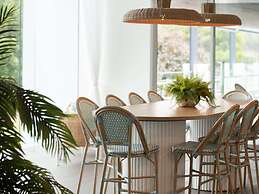 Pullman Magenta Shores Resort