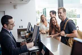 Pullman Magenta Shores Resort