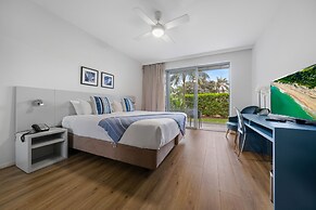 Pullman Magenta Shores Resort