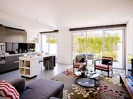 Pullman Magenta Shores Resort