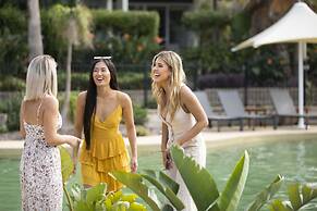 Pullman Magenta Shores Resort