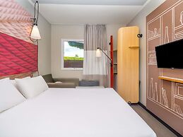 ibis Campo Grande