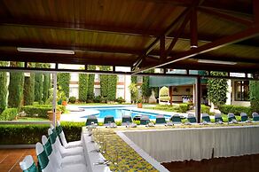 Hotel & Suites Villa del Sol