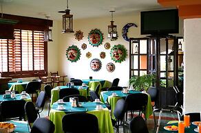 Hotel & Suites Villa del Sol