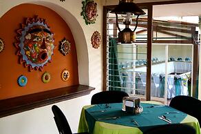 Hotel & Suites Villa del Sol