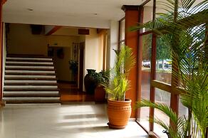 Hotel & Suites Villa del Sol