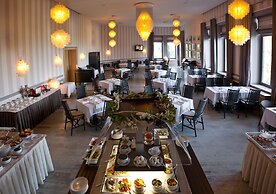 RODINA Grand Hotel And Spa