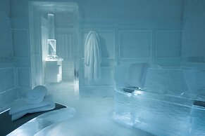 Ice Hotel