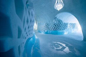 Ice Hotel