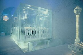 Ice Hotel