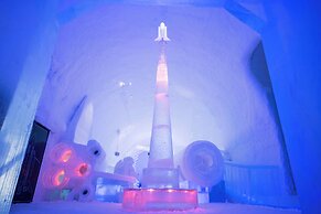 Ice Hotel