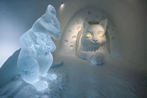 Ice Hotel