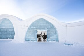 Ice Hotel