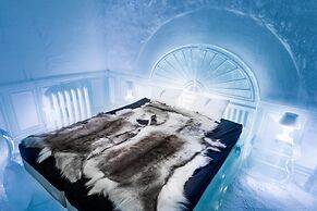 Ice Hotel