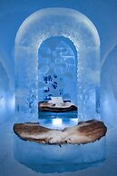 Ice Hotel