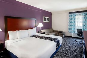 La Quinta Inn & Suites by Wyndham Lubbock North