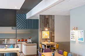 Holiday Inn Bournemouth by IHG