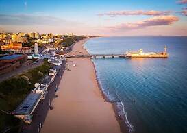 Holiday Inn Bournemouth by IHG