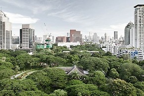 Bliston Suwan Park View