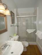 The Inns On Bellevue