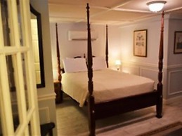 The Inns On Bellevue