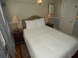 The Inns On Bellevue