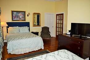 The Inns On Bellevue